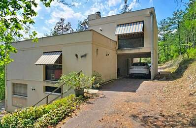 Maison d'architecte d'une surface habitable de 185 m², sur plus de 7 000 m² de terrain, à Boulazac — photo du bien