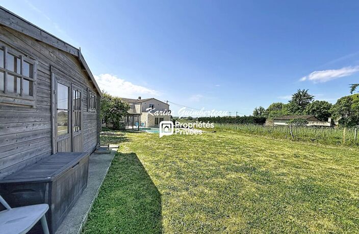 5 min Libourne : Fronsac : Maison familiale climatisée avec piscine et vues — photo 5