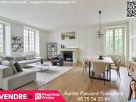 444 000 Euros - Brive centre : Maison de caractère 230m² avec ASCENSEUR, TERRASSE, 2 GARAGES + local/apt indépendant — photo 2