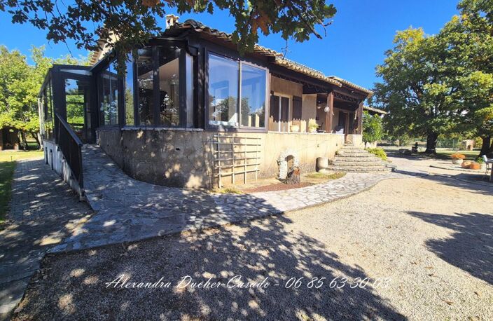 Maison d'habitation avec atelier et annexes — photo 2
