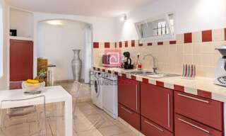 Maison 10 Pièces 450 m² à vendre à Jonquières (84150)