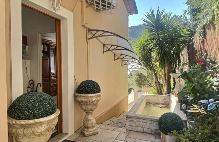 Haut de villa Aspremont 6 pièce(s) 129.91 m2 — photo 2
