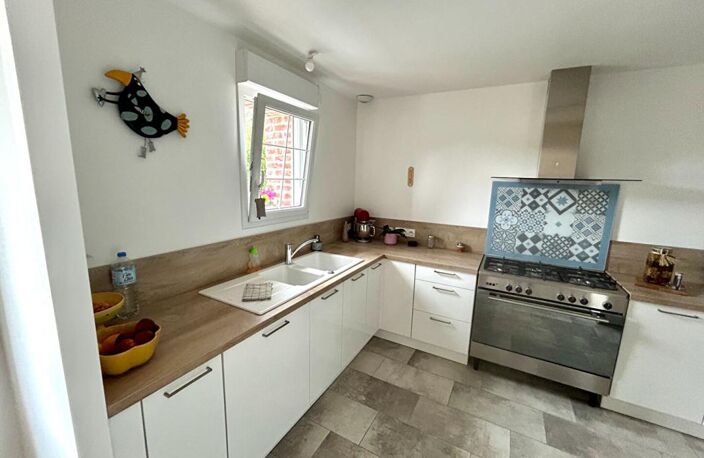 ENSEMBLE IMMOBILIER DE DEUX BATISSES , sur Bénouville — photo 4