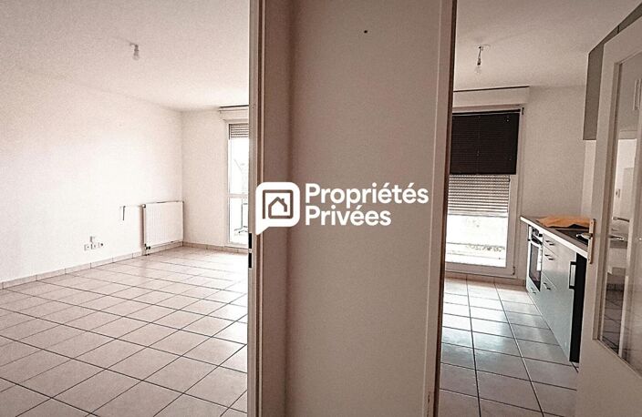 BESANCON Quartier Mallarmé - Appartement T 3 de 62 m2 environ, fonctionnel avec terrasse, cave et place stationnement couverte — photo 2