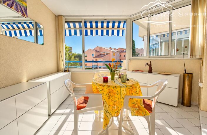 SAINT-RAPHAËL - BOULOURIS - APPARTEMENT 2/3 PIÈCES AVEC LOGGIA, PISCINE ET GARAGE DOUBLE - PLAGES ET PORT À PIED — photo 4