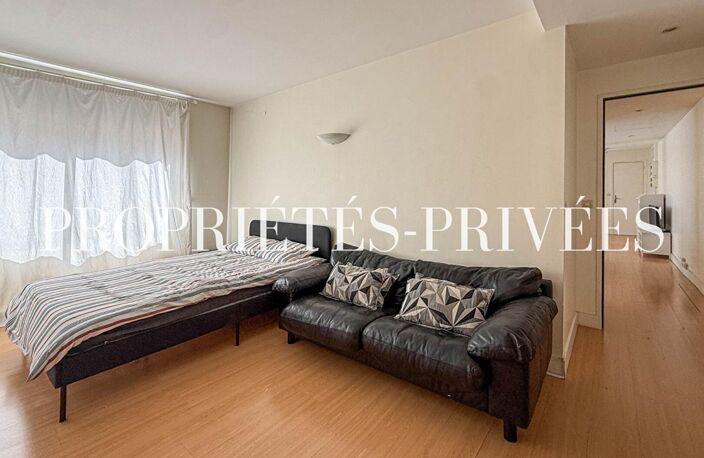 Paris 11 - Appartement lumineux de 71 m² - 3 pièces, 2 chambres _ Exposé Sud - Est — photo 5