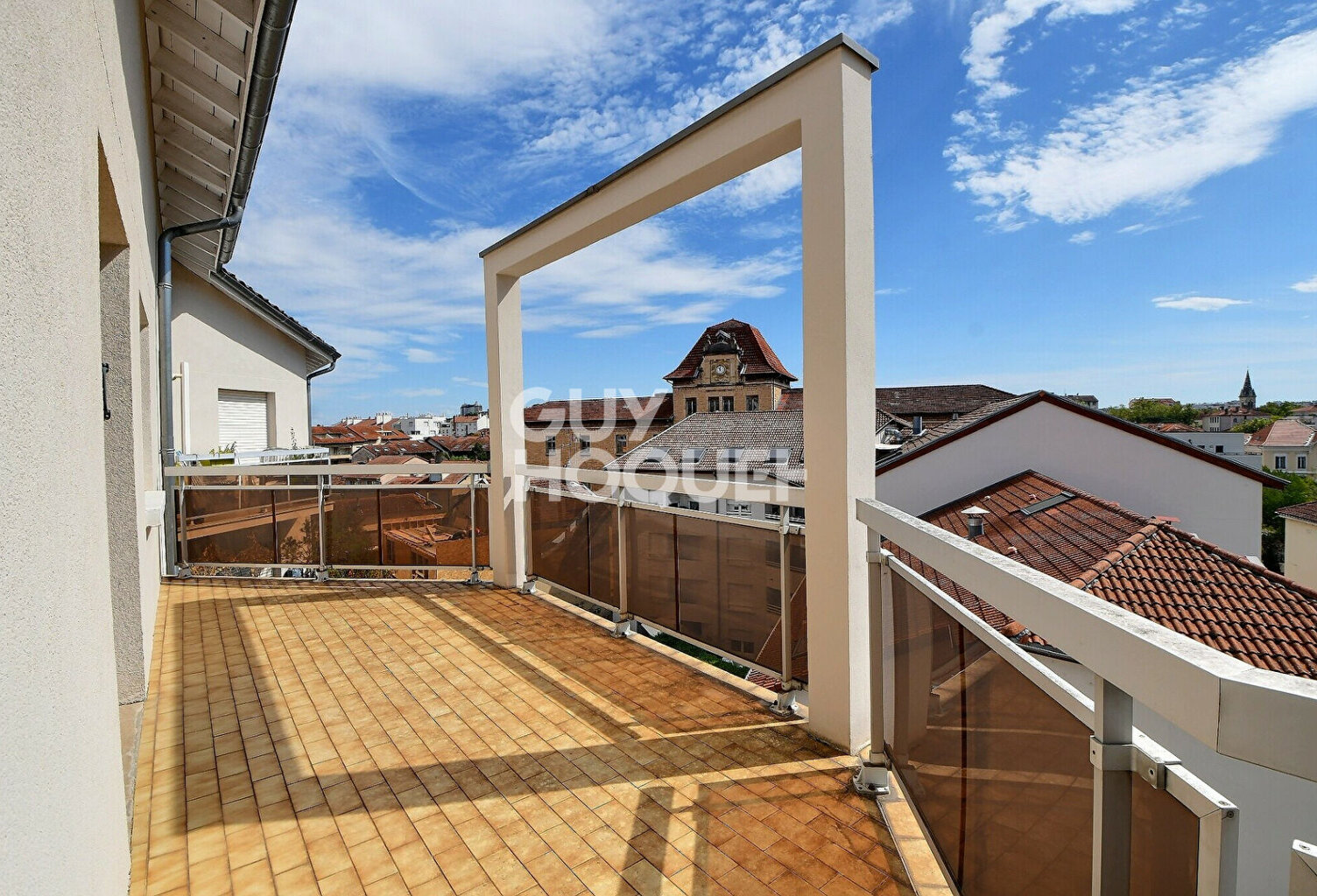MONTCHAT-  Dernier étage, appartement T6 de 133 M² , GRANDE TERRASSE VUE DÉGAGÉE, Lyon 3ème (69003) — photo 1
