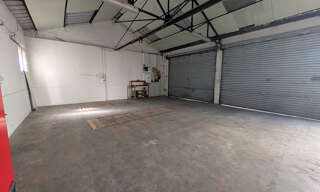 Garage  115 m² à louer à Tours (37000)