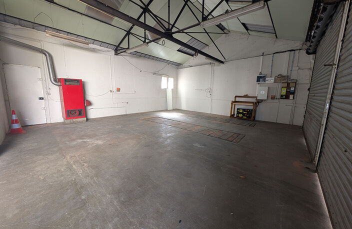 Garage - Entrepôt - Tours Centre — photo 2