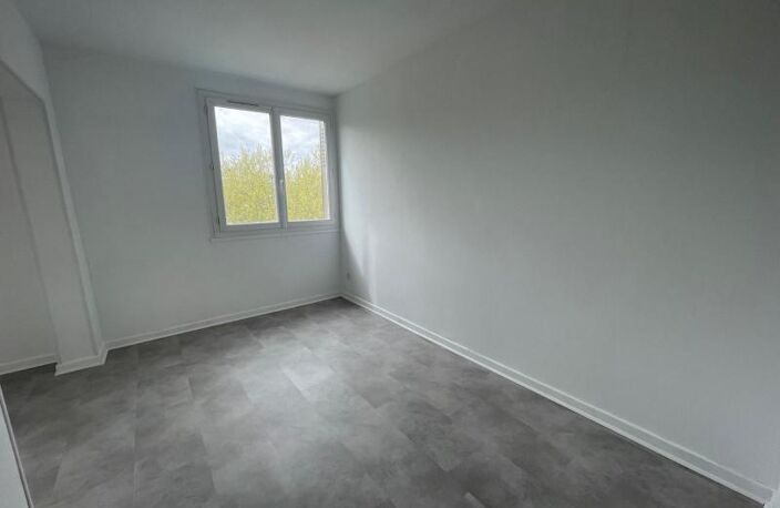 Location appartement 2 pièces 37 m² à Valence (26000) — photo 4