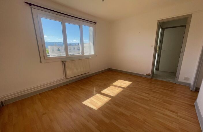 Location appartement 1 pièce 26 m² à Bourg-lès-Valence (26500) — photo 4
