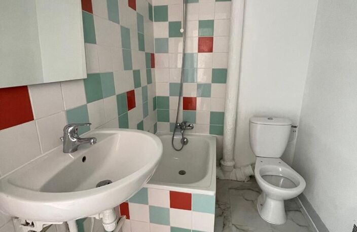Location appartement 1 pièce 26 m² à Bourg-lès-Valence (26500) — photo 5