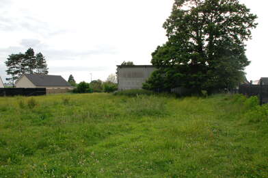 Terrain  82000 €