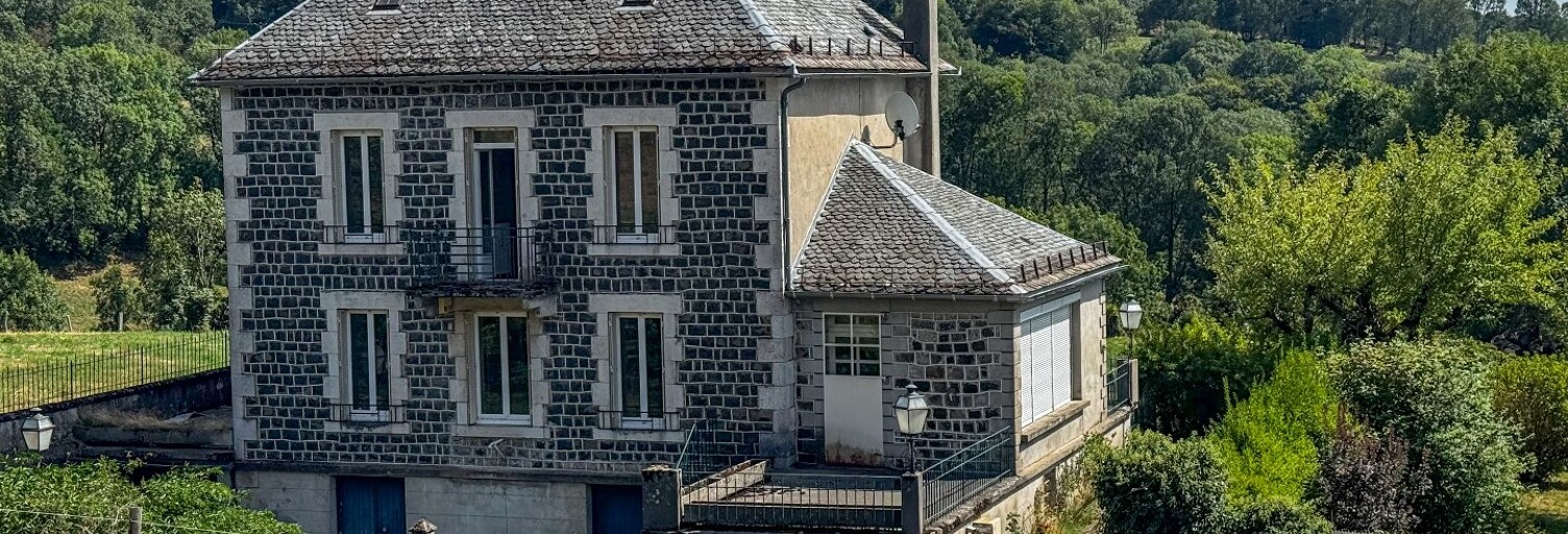 Maison 7 Pièces 125 m² à vendre à Curières (12210)