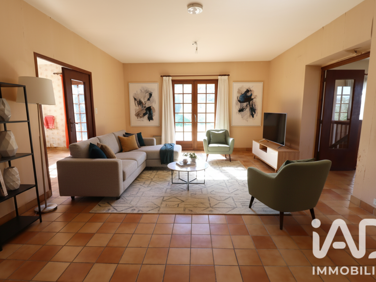 Vente Maison/villa 5 pièces — photo 1