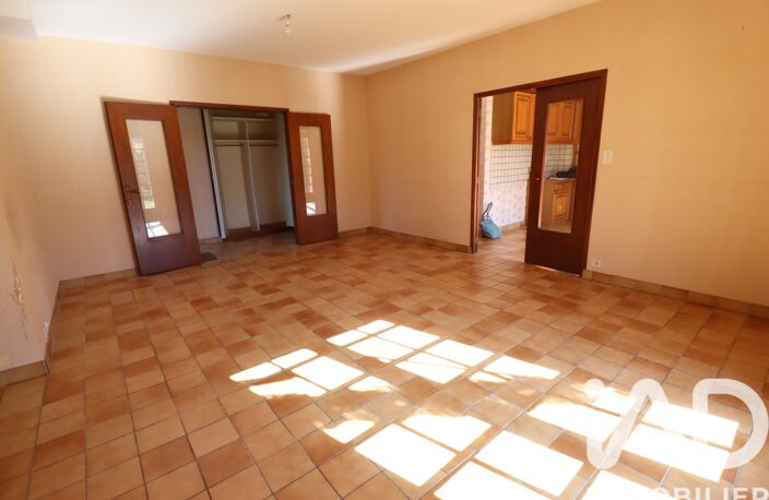Vente Maison/villa 5 pièces — photo 3