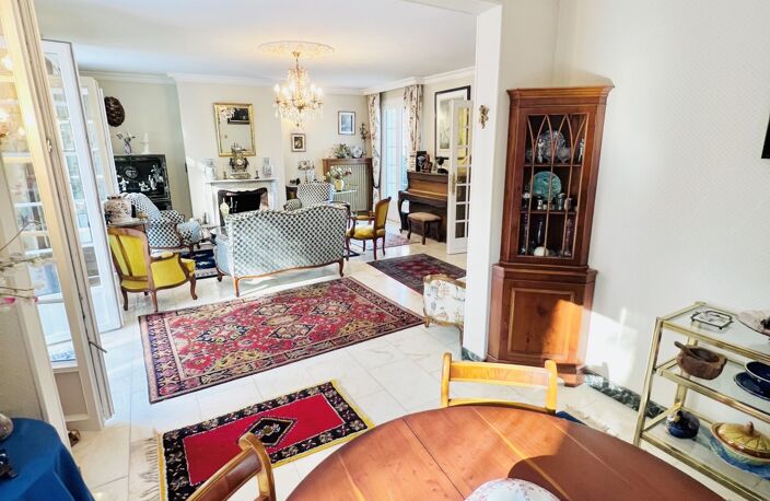 Vente Maison/villa 9 pièces — photo 5