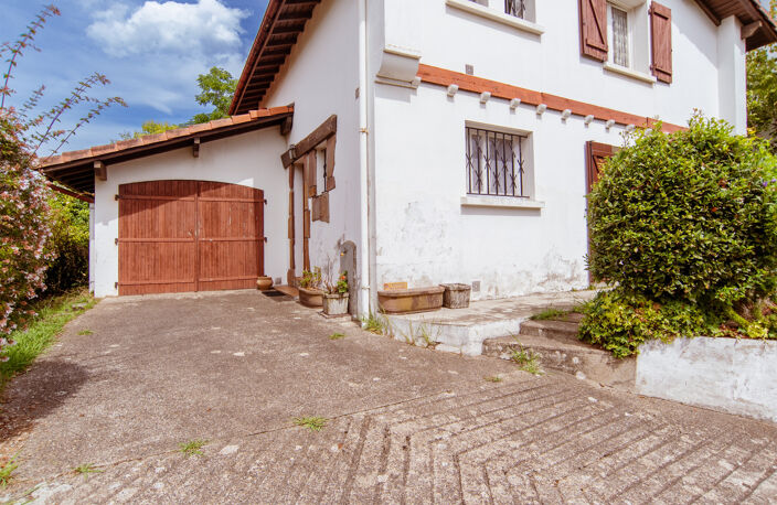 BAYONNE   QUARTIER DES ARÈNES   MAISON AVEC JARDIN SUR PARCE — photo 2