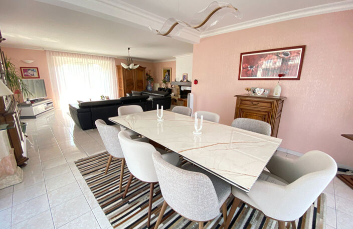 Magnifique maison 194 m²  à KINGERSHEIM - garage 4 voitures - vivable de plain pied - 4 chambres — photo 4