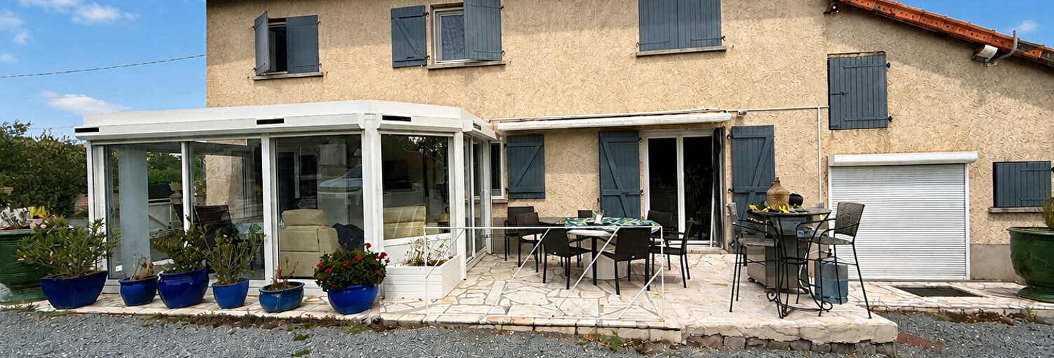 Maison 7 Pièces 200 m² à vendre à Renaison (42370)