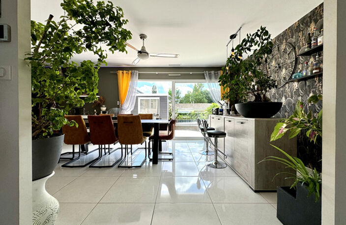 ? Très belle maison de plain-pied de 160 m2 avec piscine ? — photo 2