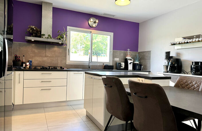 ? Très belle maison de plain-pied de 160 m2 avec piscine ? — photo 3