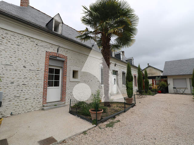 Bigourdane entièrement rénovée de 8 pièces avec T2 totalisant 205.71 m² — photo du bien