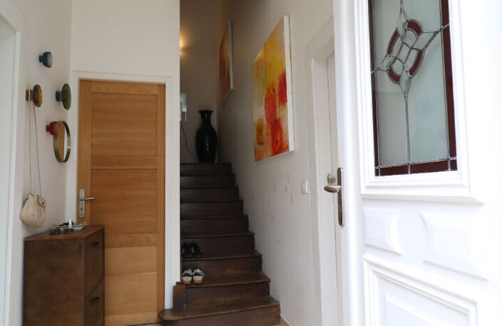 Bigourdane entièrement rénovée de 8 pièces avec T2 totalisant 205.71 m² — photo 2