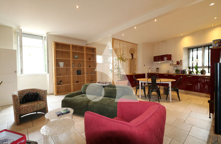 Bigourdane entièrement rénovée de 8 pièces avec T2 totalisant 205.71 m² — photo 3