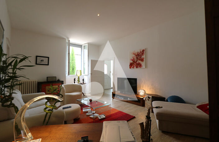 Bigourdane entièrement rénovée de 8 pièces avec T2 totalisant 205.71 m² — photo 4