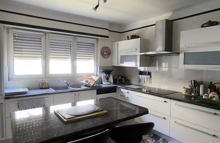 Vente Maison de ville 4 pièces — photo 4