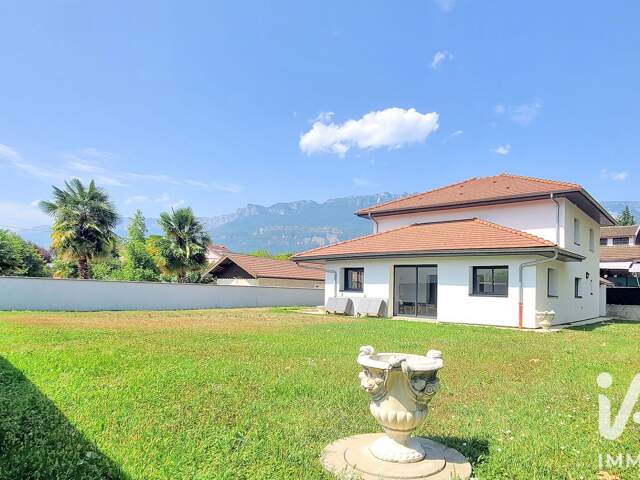 Vente Maison/villa 8 pièces — photo du bien