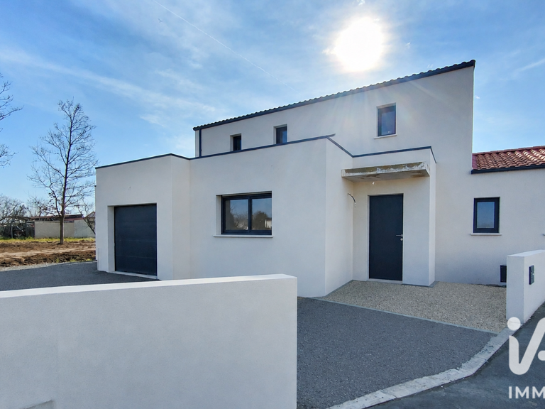 Vente Maison/villa 5 pièces — photo 1