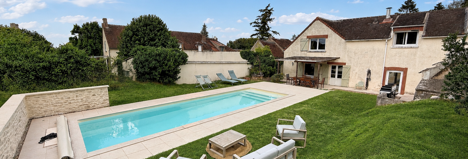Maison 8 Pièces 326 m² à vendre à Fleury-la-Vallée (89113)