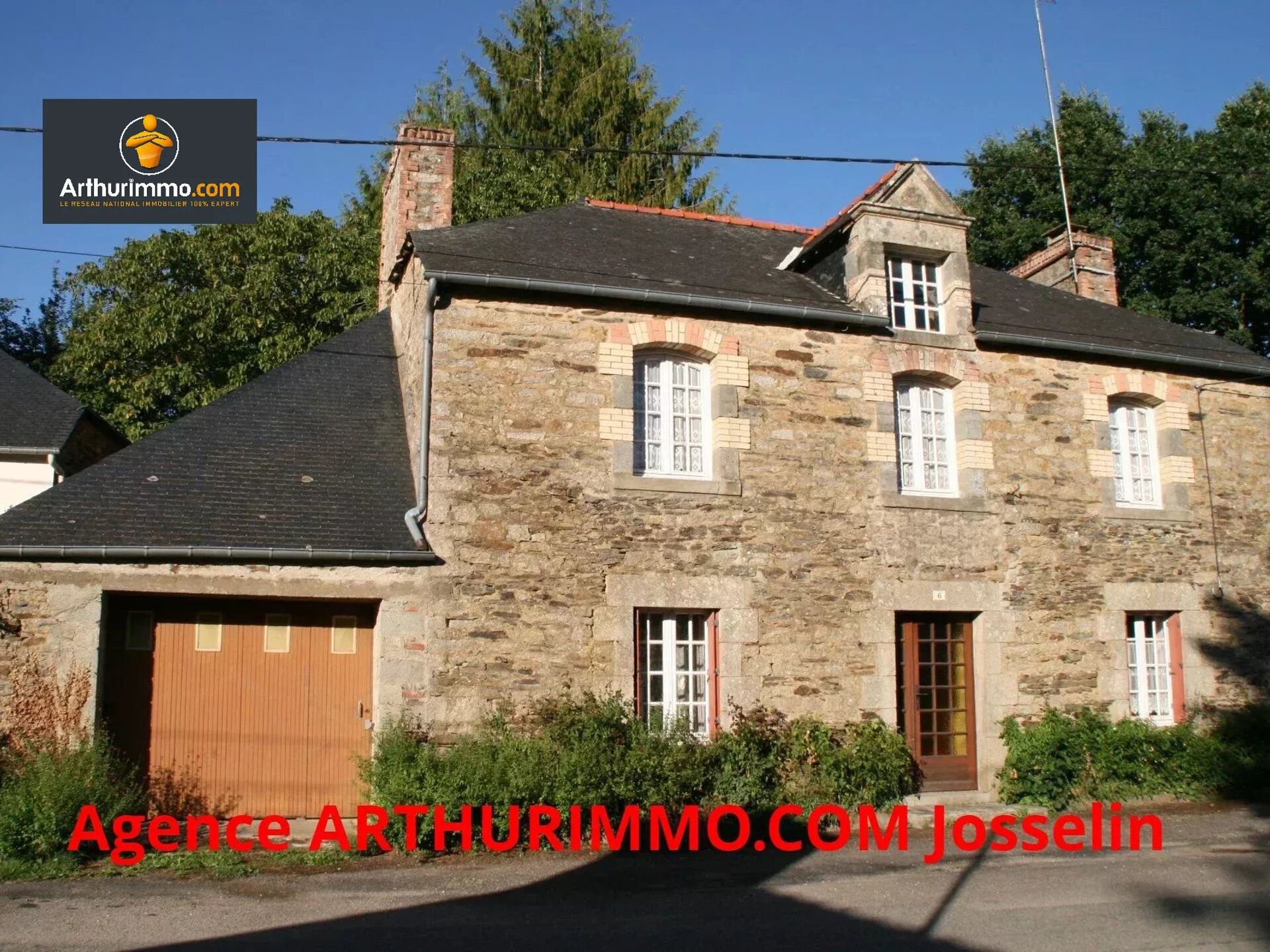 Maison 6 pièces 126 m² · à Forges-de-Lanouée · 126 m² · 137 800 €