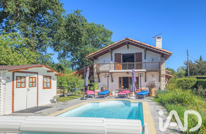 Vente Maison/villa 7 pièces — photo 2