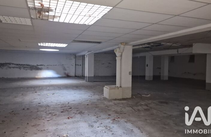 Vente Garage 370 m&sup2; — photo 3