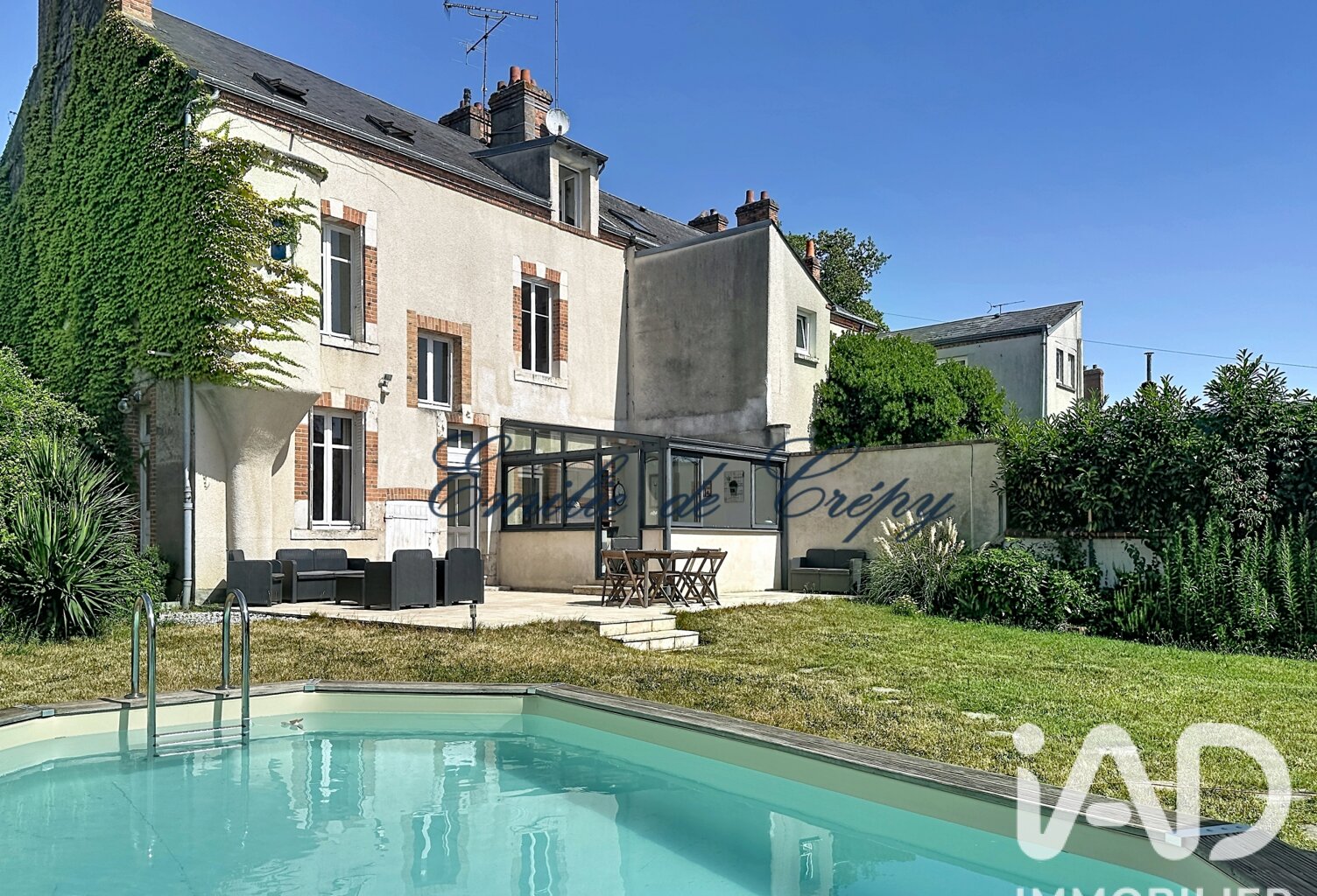 Vente Maison/villa 9 pièces — photo 1