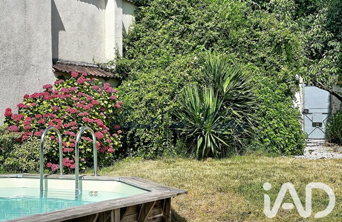 Vente Maison/villa 9 pièces — photo 2