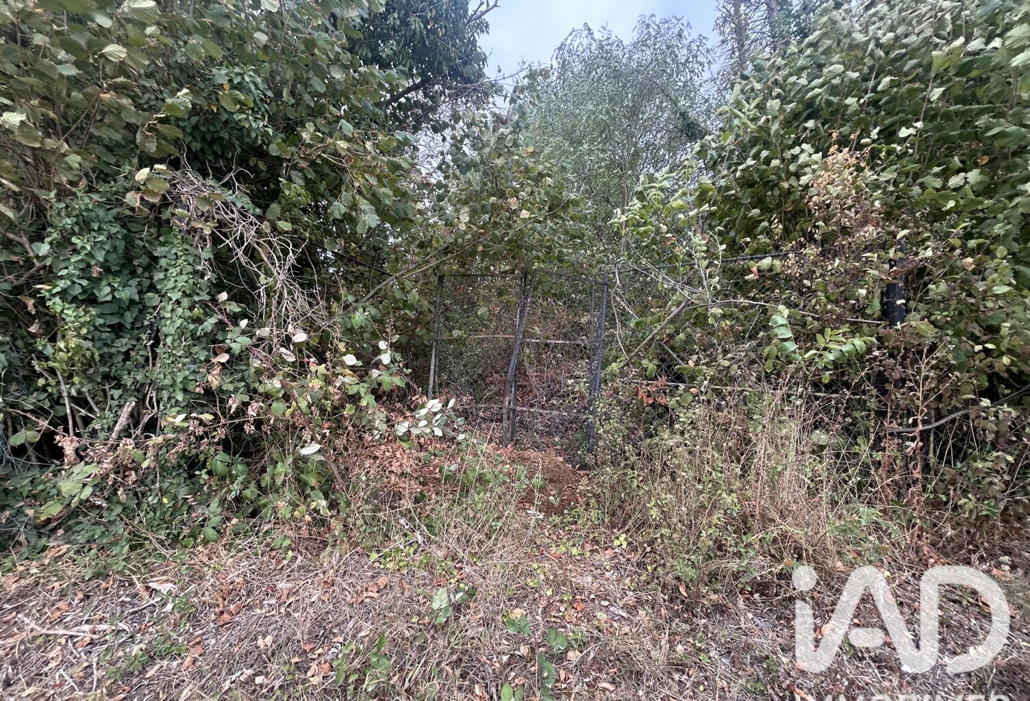 Vente Terrain 1 120 m&sup2; — photo 1