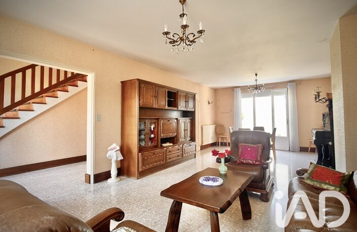 Vente Maison/villa 7 pièces — photo 2