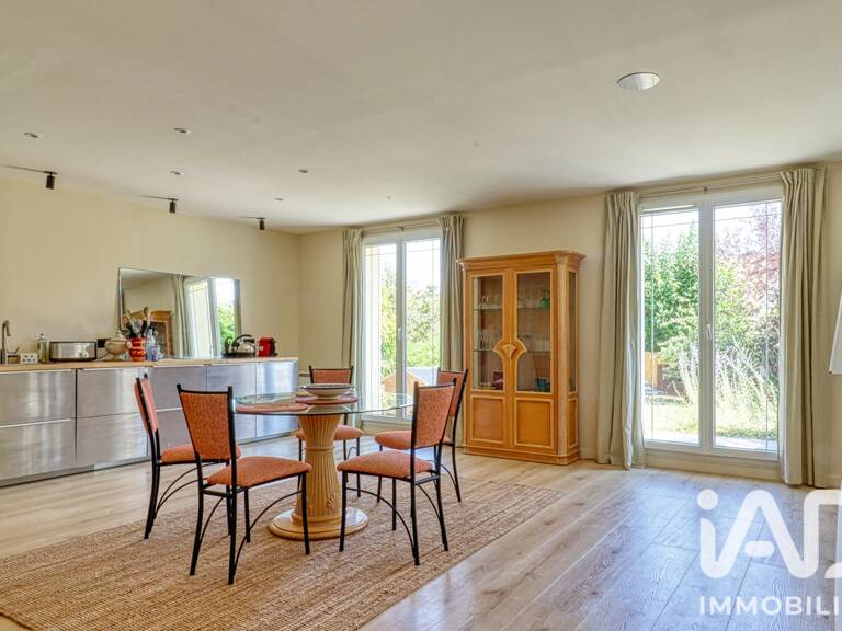 Vente Maison/villa 8 pièces — photo 1