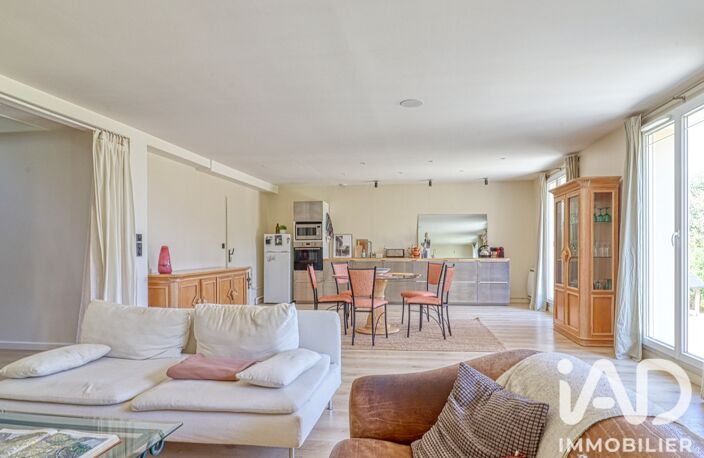 Vente Maison/villa 8 pièces — photo 3