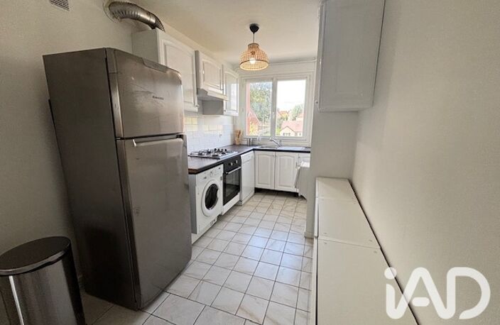 Location Appartement 5 pièces — photo 2