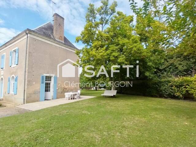 Maison de Maître Construite en 1820 de 240m2 — photo du bien