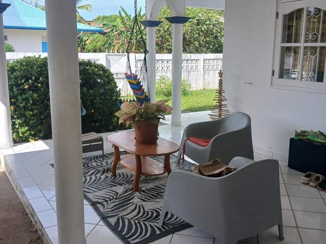 Villa 4 pièces sécurisée sur la route des plages — photo du bien