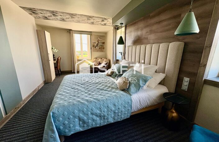 Vue mer - 400m2 rénovés - Idéal chambres d'hôtes, hôtel ou maison de famille — photo 4