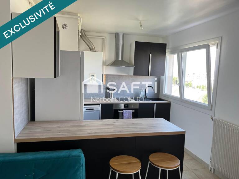 Studio rénové, dernier étage, fort rendement locatif — photo 1