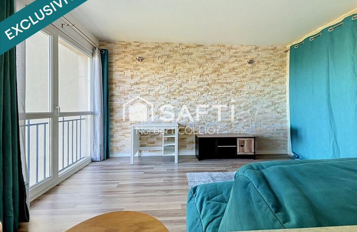 Studio rénové, dernier étage, fort rendement locatif — photo 4