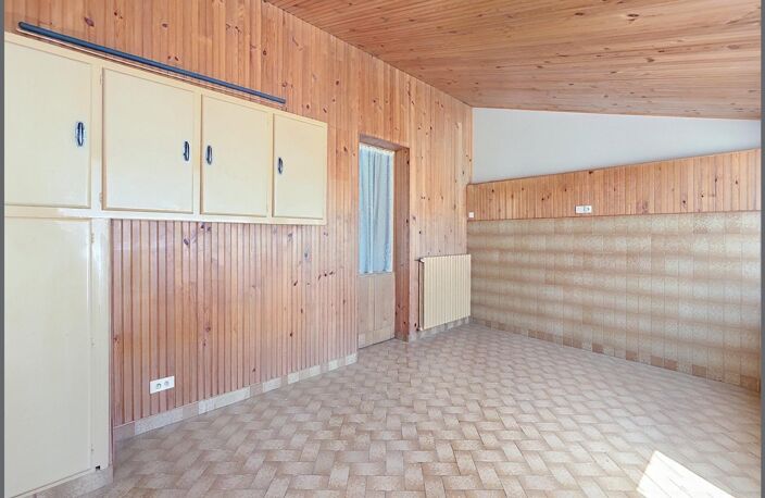 Proche commerces — photo 4